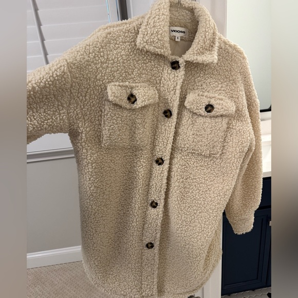 Vigoss Ivory Button Down Nicki Sherpa Jacket Shacket Womens Small - Picture 4 of 13